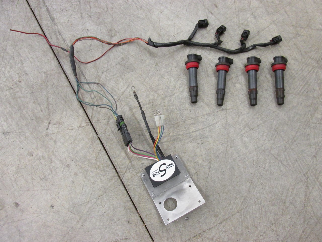 Quadspark Ignition Module with CoilOnPlug Setup
