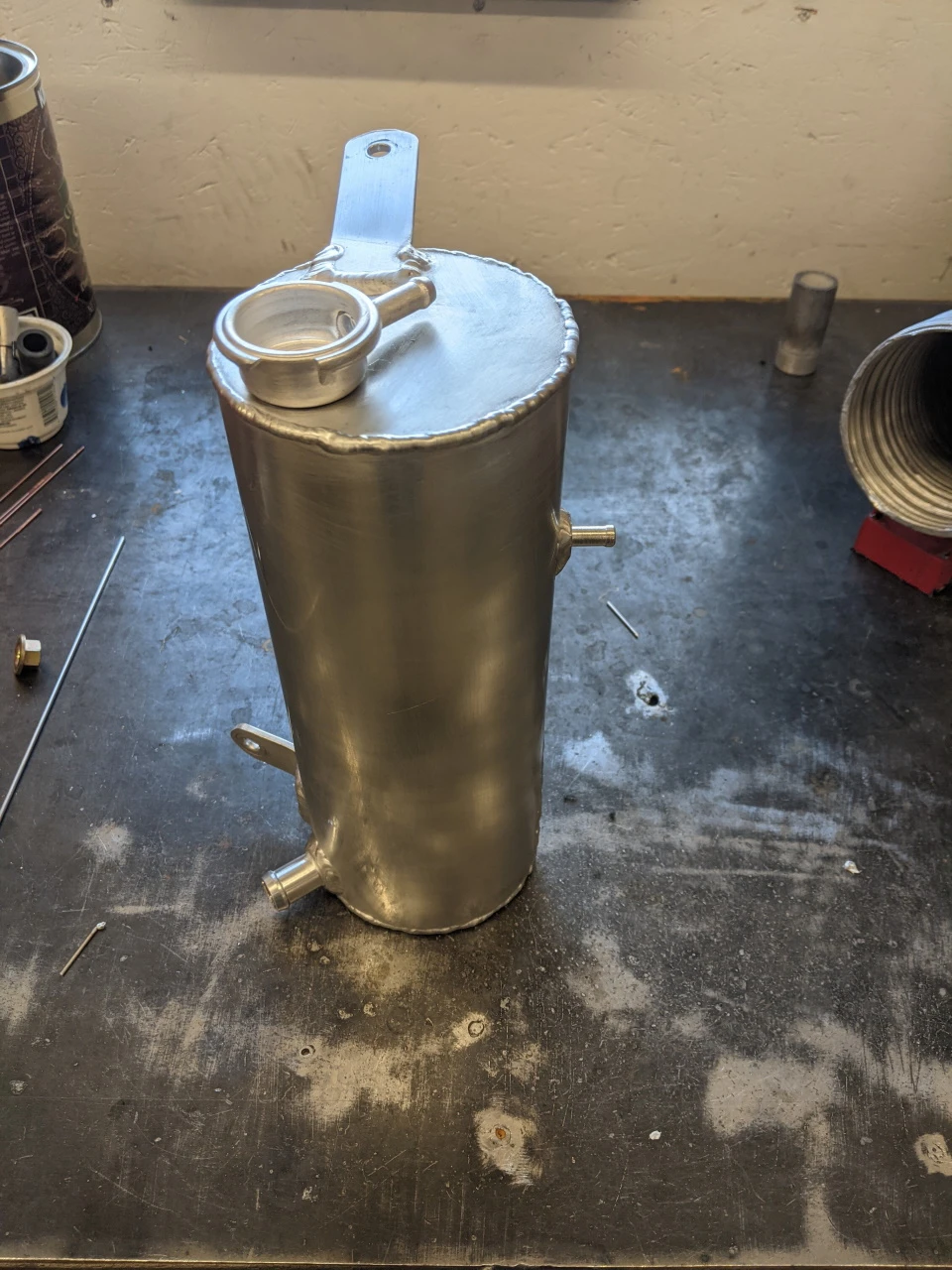 Self Bleeding Cooling System Wilhelm Raceworks, LLC