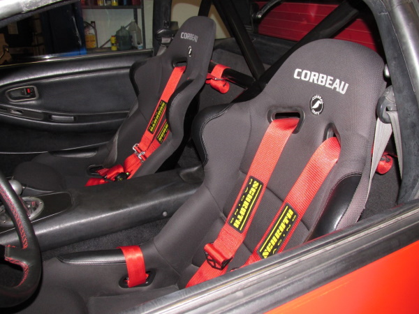 MR2 with custom roll bar, Corbeau FX1 Pro seats and Schroth race harnesses